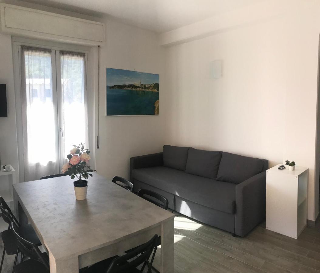 Host In Levanto - Maestrale Con Biciclette Kültér fotó